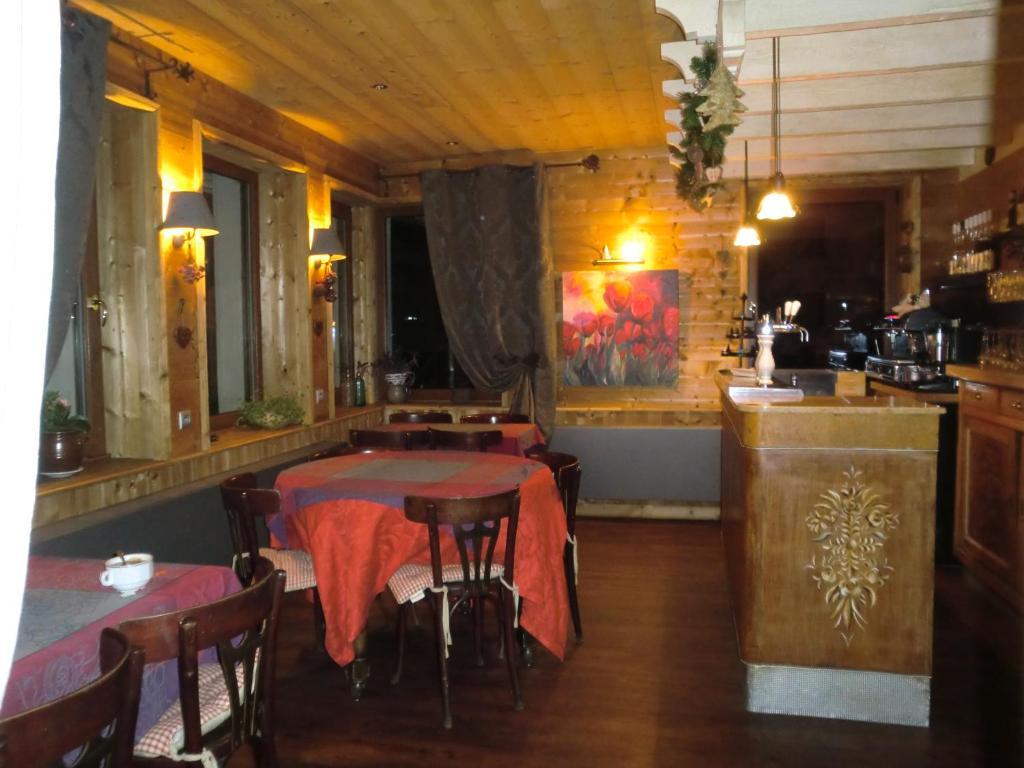 Hotel La Vallee クソンリュプト・ロンジュメール エクステリア 写真
