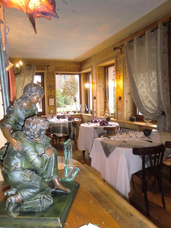 Hotel La Vallee クソンリュプト・ロンジュメール エクステリア 写真