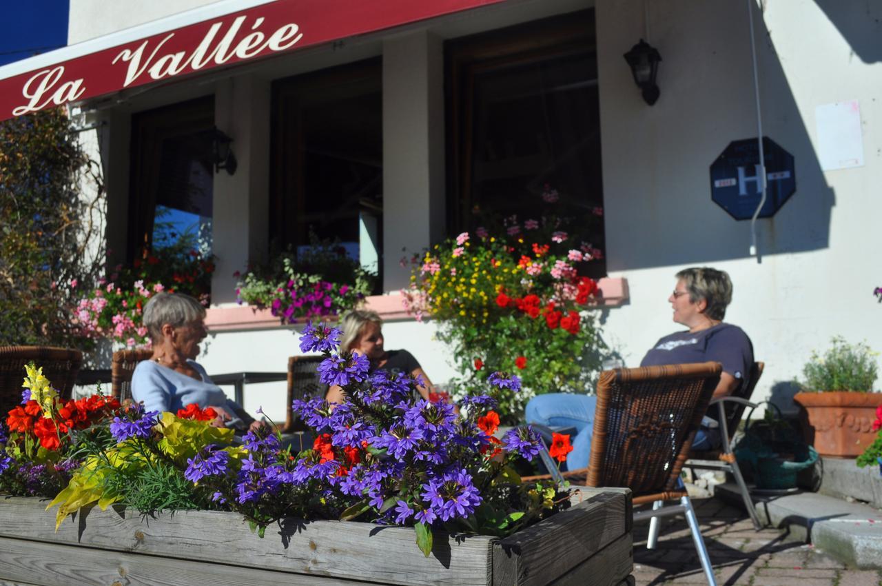 Hotel La Vallee クソンリュプト・ロンジュメール エクステリア 写真